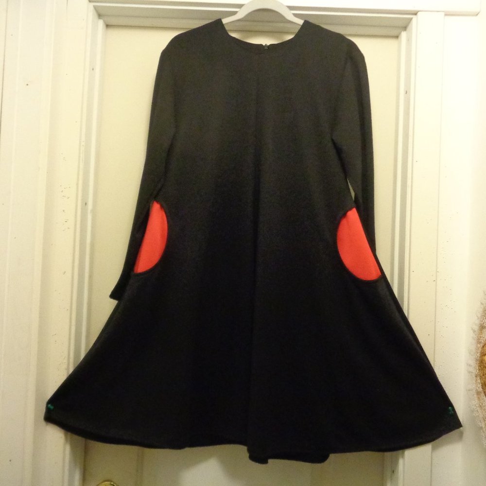 VINTAGE JEAN LESLIE MAD MOD RED & BLACK KNIT DRESS S